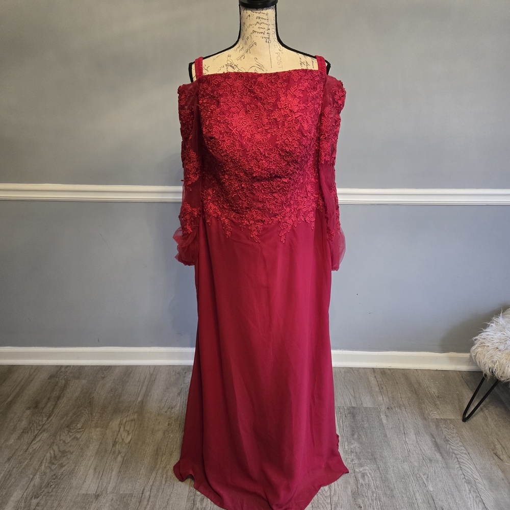Elegant Red Lace Off-Shoulder Dress